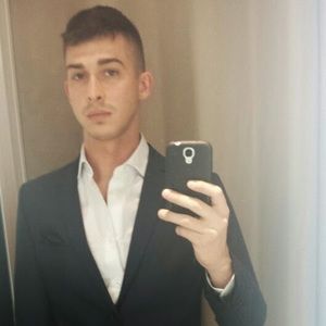 Meet your Posher, Blake